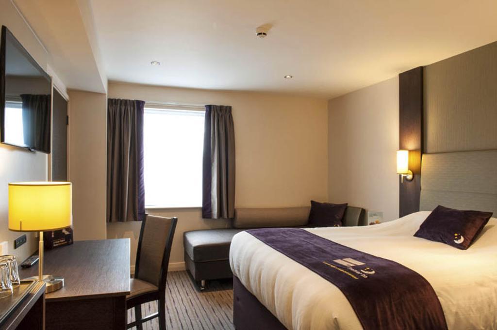 Premier Inn Glasgow East Kilbride - Peel Park Pokój zdjęcie